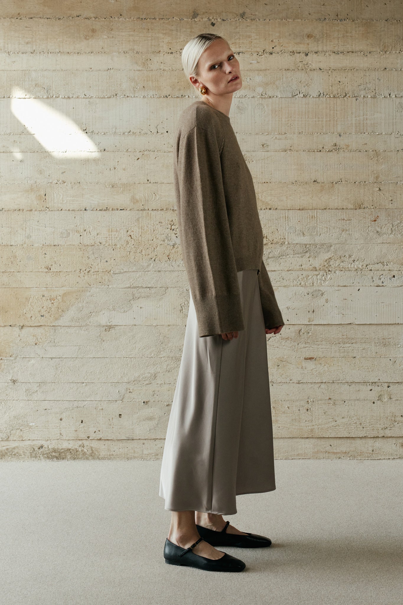 BAYAN SWEATER VISON