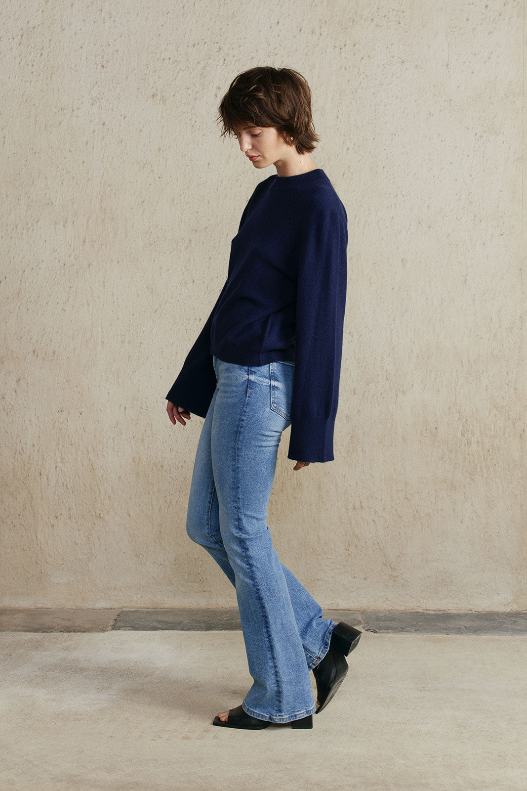 BAYAN SWEATER NAVY