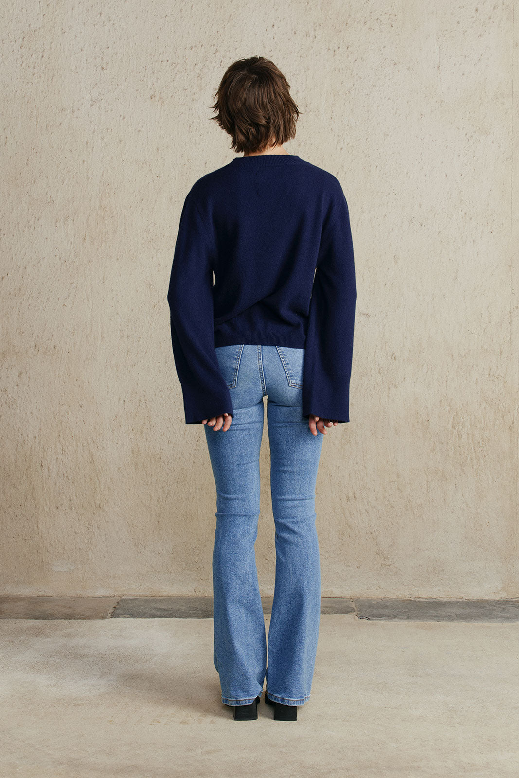 BAYAN SWEATER NAVY